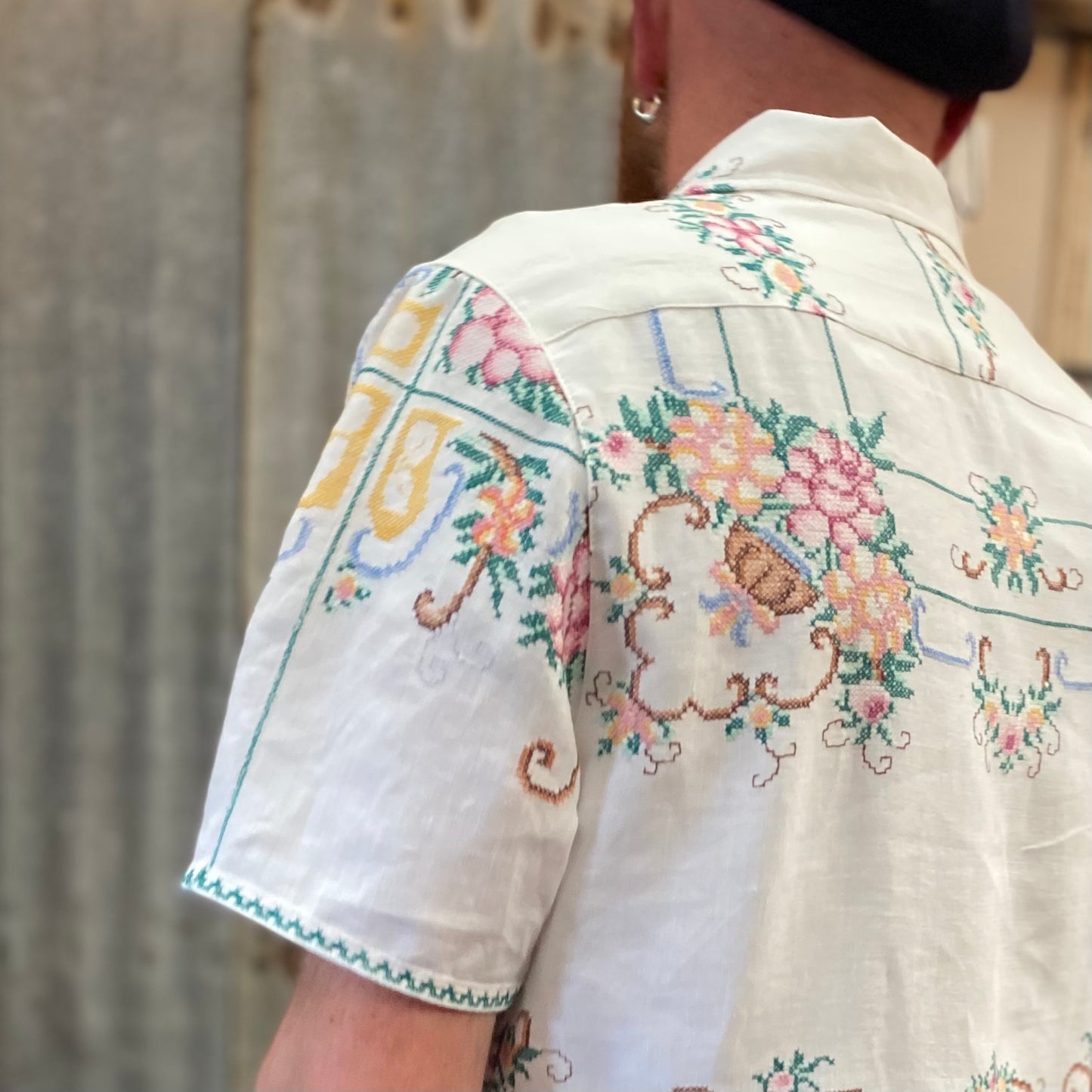 Mens Shirt #6 - Large