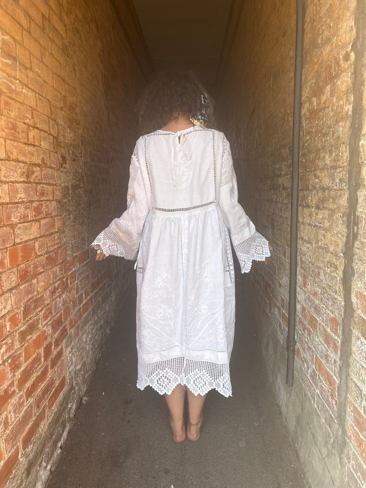 Vintage lace dress -free size