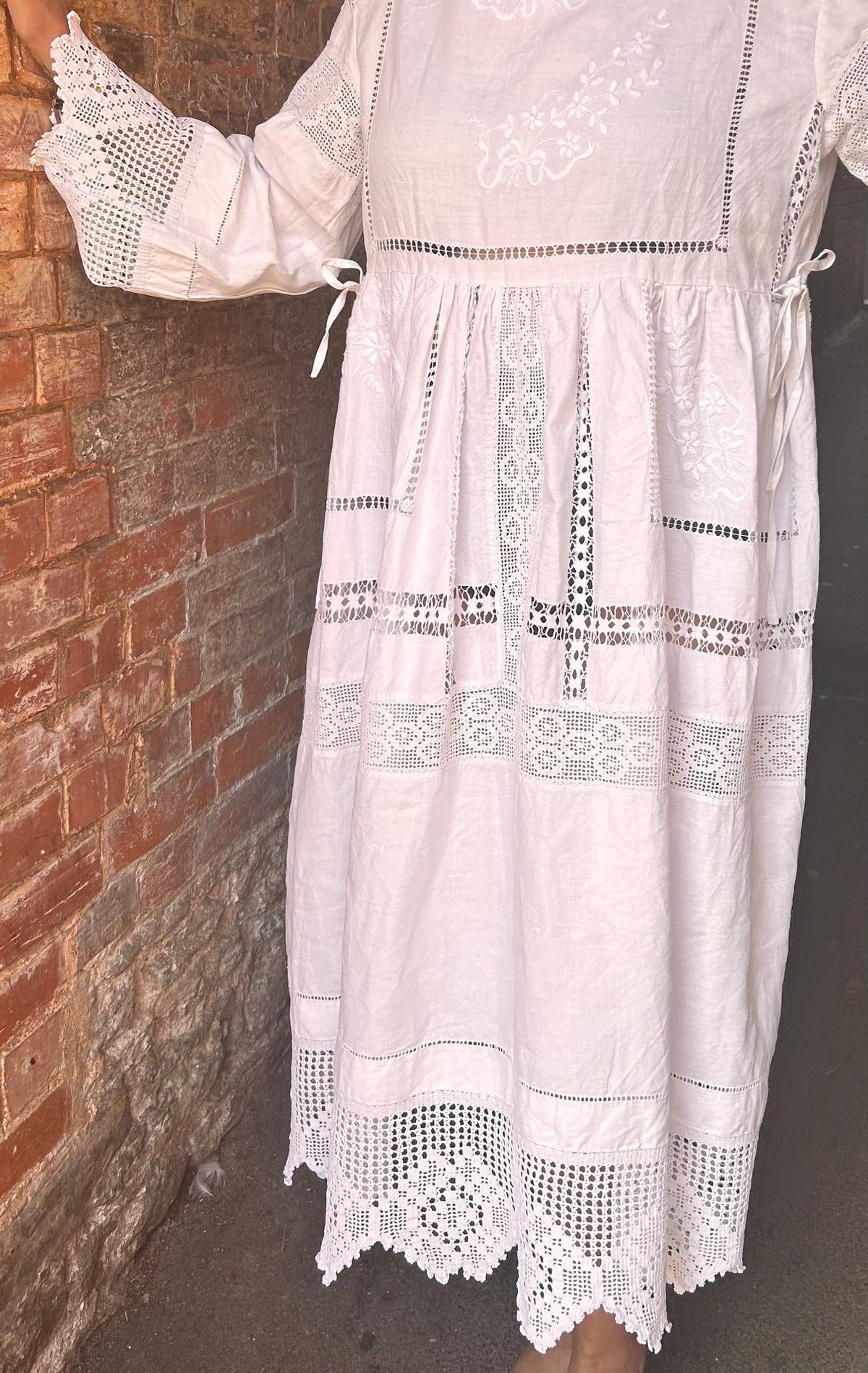 Vintage lace dress -free size