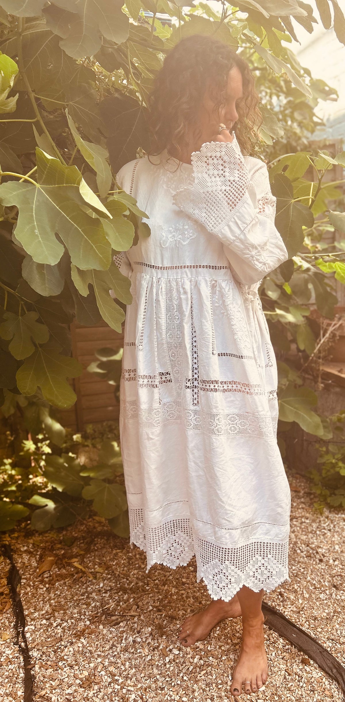Vintage lace dress -free size