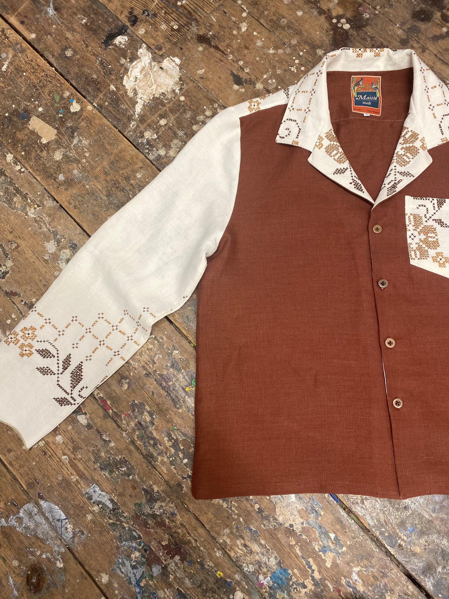 Mens Shirt #11 - Large