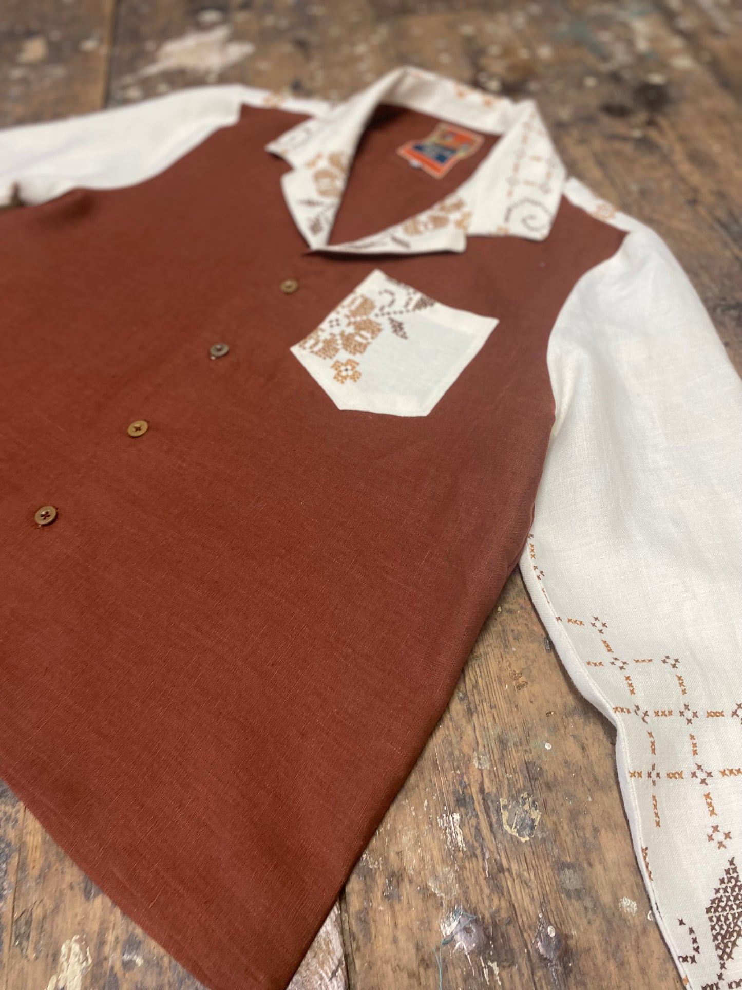 Mens Shirt #11 - Large